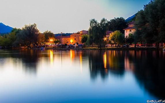 Casa Rosamari - Su Lago Di Posta Fibreno, Appartamento Con Camino Экстерьер фото